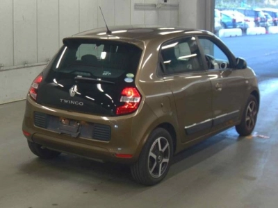 RENAULT TWINGO