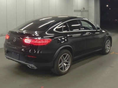 MERCEDES BENZ GLC