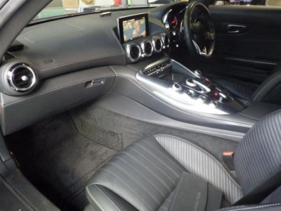 MERCEDES BENZ AMG GT