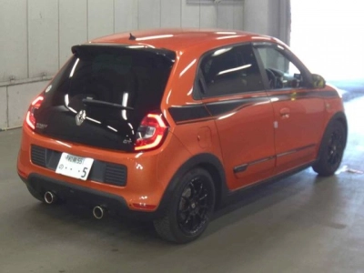 RENAULT TWINGO