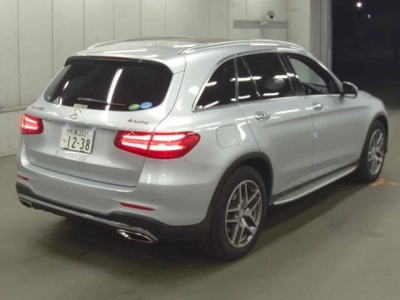 MERCEDES BENZ GLC