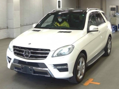 MERCEDES BENZ M CLASS