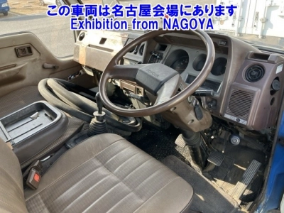 TOYOTA DYNA
