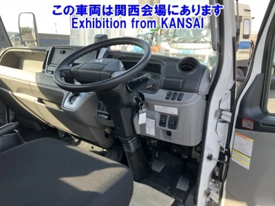 MITSUBISHI CANTER