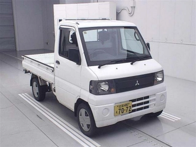 MITSUBISHI MINICAB