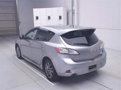 MAZDA AXELA SPORT