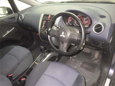 MITSUBISHI COLT PLUS