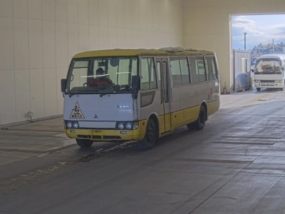 MITSUBISHI FUSO ROSA