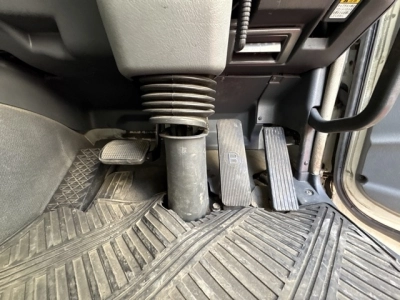 MITSUBISHI FUSO SUPER GREAT