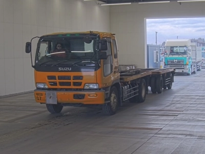 ISUZU GIGA