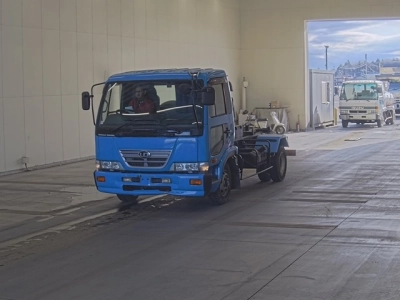 NISSAN DIESEL (UD) CONDOR