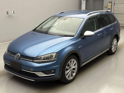 VOLKSWAGEN GOLF ALLTRACK