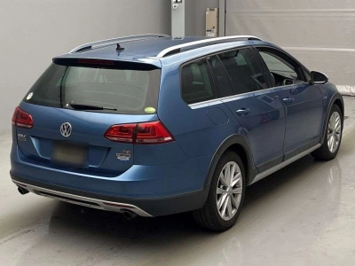 VOLKSWAGEN GOLF ALLTRACK