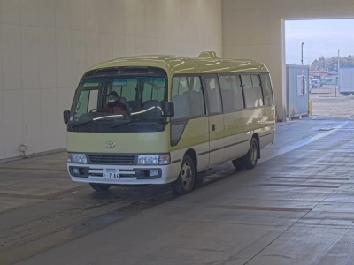 TOYOTA COASTER