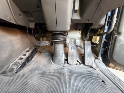 MITSUBISHI FUSO SUPER GREAT