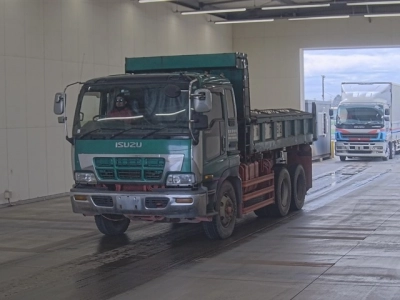 ISUZU GIGA