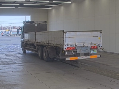 MITSUBISHI FUSO SUPER GREAT