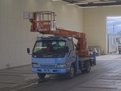ISUZU ELF