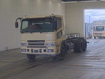 MITSUBISHI FUSO SUPER GREAT