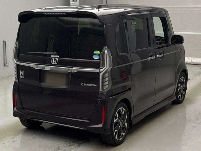 HONDA N BOX CUSTOM