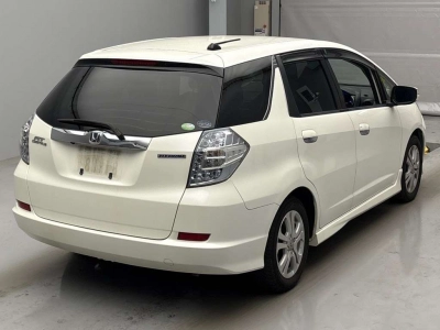 HONDA FIT SHUTTLE HYBRID