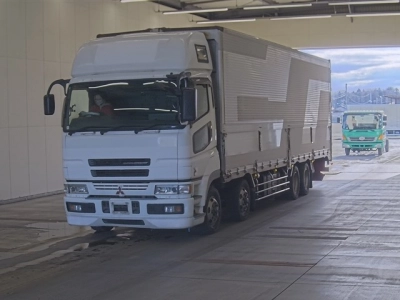 MITSUBISHI FUSO SUPER GREAT
