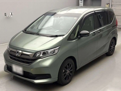 HONDA FREED HYBRID