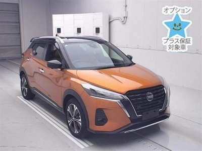NISSAN KICKS