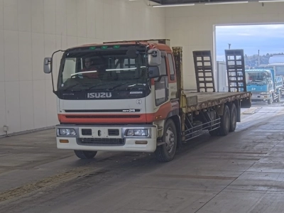 ISUZU GIGA