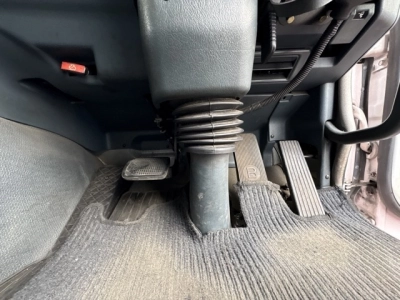 MITSUBISHI FUSO SUPER GREAT