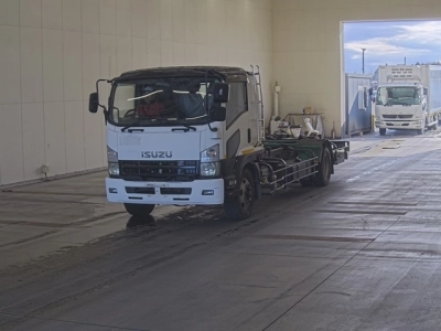 ISUZU FORWARD
