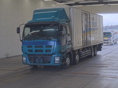 ISUZU GIGA