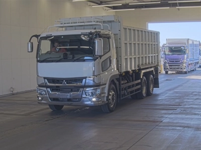 MITSUBISHI FUSO SUPER GREAT