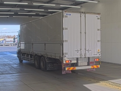 NISSAN DIESEL (UD) QUON