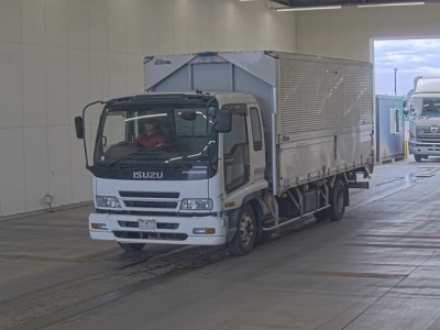 ISUZU FORWARD