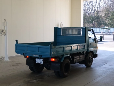 TOYOTA DYNA