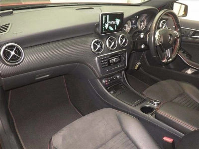 MERCEDES BENZ A CLASS