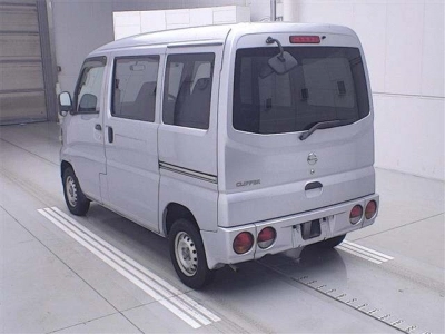 NISSAN CLIPPER