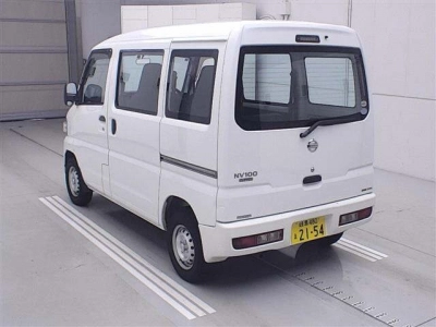 NISSAN NV100 CLIPPER