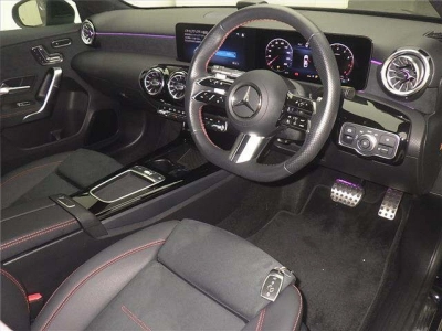 MERCEDES BENZ A CLASS