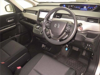 HONDA FREED+