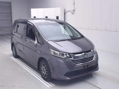HONDA FREED+