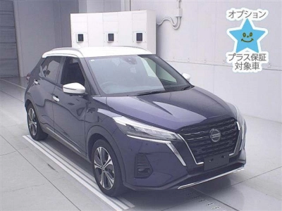 NISSAN KICKS
