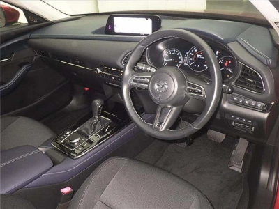 MAZDA CX-30