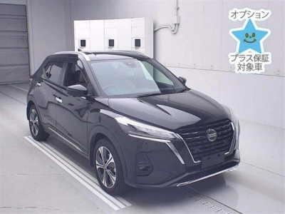 NISSAN KICKS
