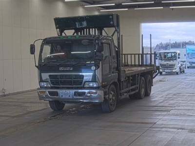 ISUZU GIGA
