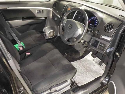 SUZUKI WAGON R STINGRAY