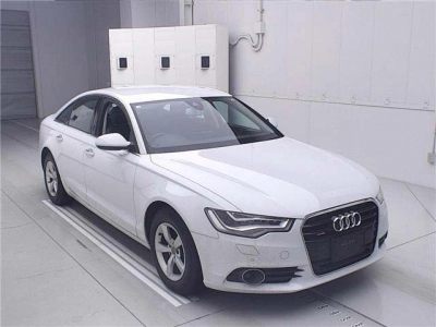 AUDI A6 AVANTE