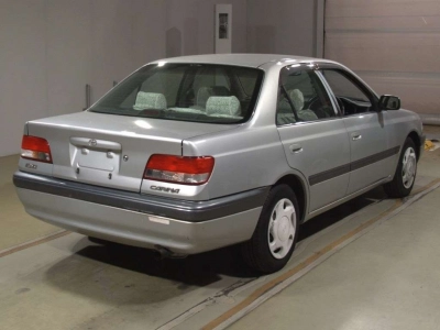 TOYOTA CARINA