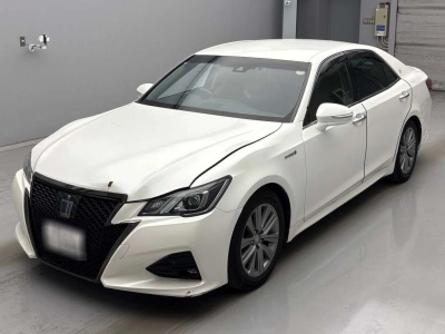 TOYOTA CROWN HYBRID